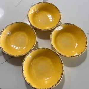 Tommy Bahama Melamine Cereal Salad Bowls Set Of 4 Yellow Gold Rustic Crackle 7"